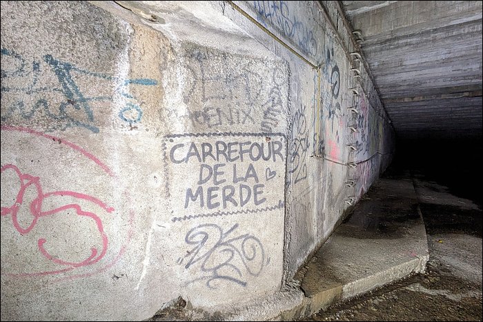 Le carrefour de la merde
